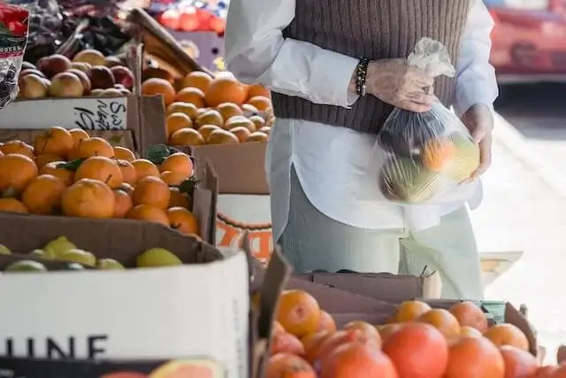 Buah-Buahan Penyembuh Alami: Kekuatan Nutrisi yang Harus Anda Ketahui