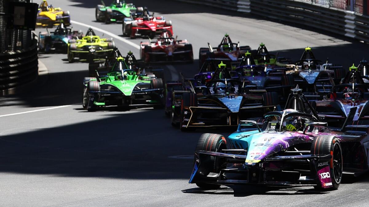 Lenovo Hadirkan Teknologi AI untuk Tingkatkan Pengalaman Penggemar Formula E