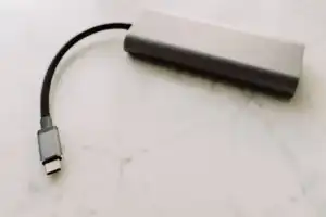 Kabel USB Type C Ternyata Bisa Membutuhkan Update Firmware, Ini Penjelasannya